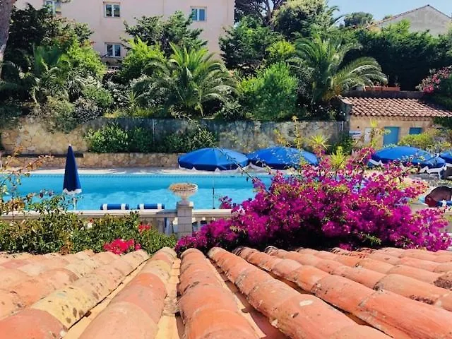 Hotel Jas Neuf Sainte-Maxime 3*,
