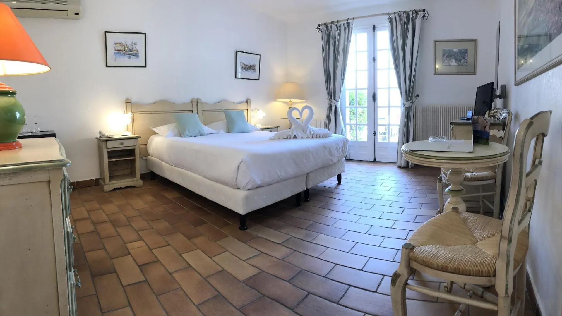 Hotel Jas Neuf Sainte-Maxime 3*,